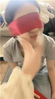 【小羊】母狗品尝玉足 JS250824-15