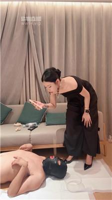 【苏御大人】强制喂食呕吐物场 JS250907-28