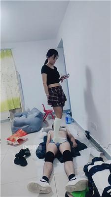 【山兔莓】全体重跳踩 JS251003-6