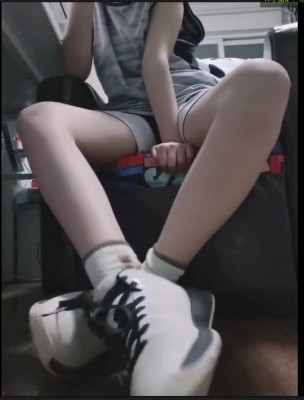 面包当作鞋垫闷入味给你吃 JS251101~9