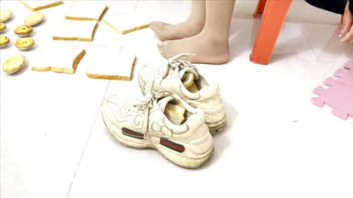 运动鞋踩蛋糕面包 JS251105~7