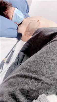 【明子】舔女友的脚丫【完整版】 JS251107-21