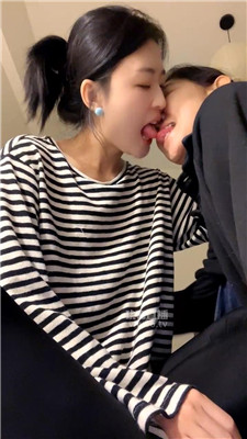 【叉烧饱】私会前女友S吻    251116-11