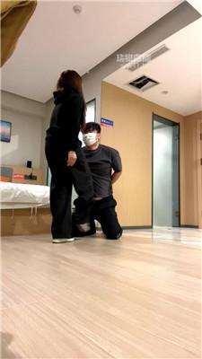 【萱萱子】骑马掐乳踩踏- 脏鞋棉袜辱 JS251221-5