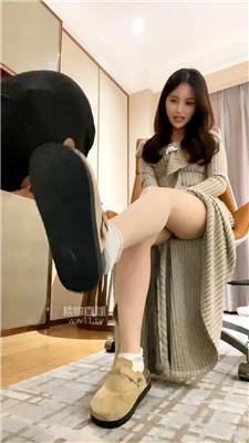 【香芋朱朱】白袜挑逗发骚奴【双视角版】 bf59981