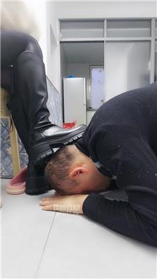 【冷魅】长靴捂酸臭黑丝虐家奴 JS251224-22