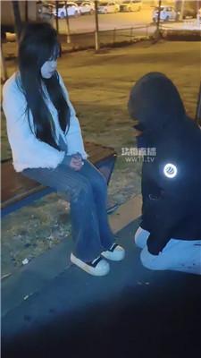 【武汉土匪S】抓到个跟踪狂魔 bf60078