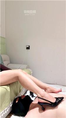 【辣辣】高跟碾压踩虐乳 JS251229-10