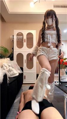 【猫铃sama】可爱小主白袜脚踩 bf60439