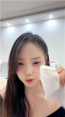 【小熊】白袜口水裸足    260116-31