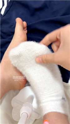 【杪杪】裸足羞辱玩弄    260118-18