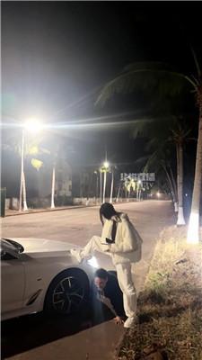 【徐子大大】户外公开遛狗处刑 JS260129-19