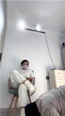 【小奕】晨跑后原味白袜品尝 JS260210-1