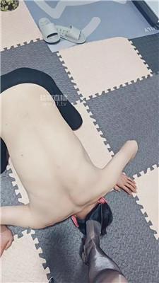 【魅影】堵嘴 高跟踩 虐乳 JS260330-14