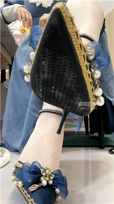 【柠萌小主】我说sb你说到    260403-43