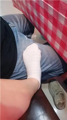 【伊莎贝儿】继子偷闻偷穿后妈丝袜反被调 bf63476
