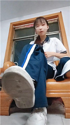 【美少女战士】M被同学发现(上) 260613-10