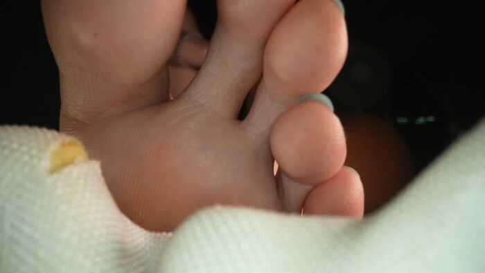 【GTS】HUHU觉美少女的玉足微距入鞋 JS260717~1