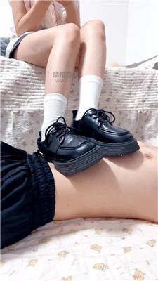 【小佳佳】脏皮鞋白袜踩   JS260819-54