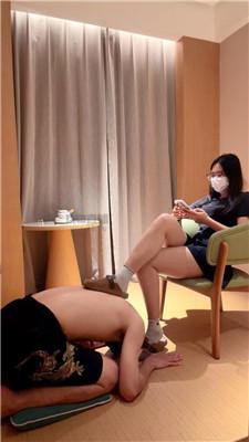 【祖宗雅】短裙女神博肯鞋白袜踩   JS260820-5