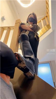 【辣姐】强迫清理超脏鞋底    JS260827-40